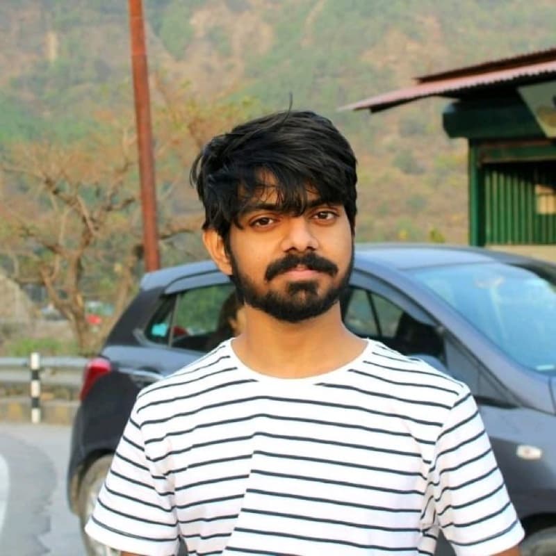 Abhinav Saxena, founder of Kodinav — independent software engineer